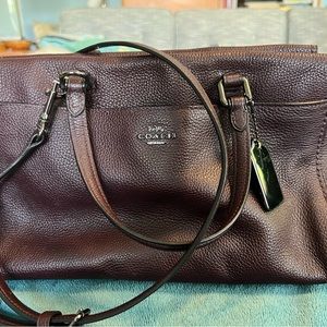 Coach 21346 Fulton Satchel Pebble oxblood with dark metallic